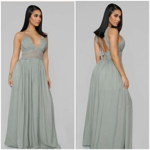 Fashion nova sexy maxi dress